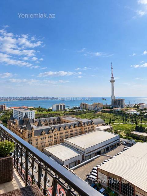 Satılır 3 otaqlı Bina evi menzil (Yeni tikili), 135 m², Səbail rayonu — Murad bəy