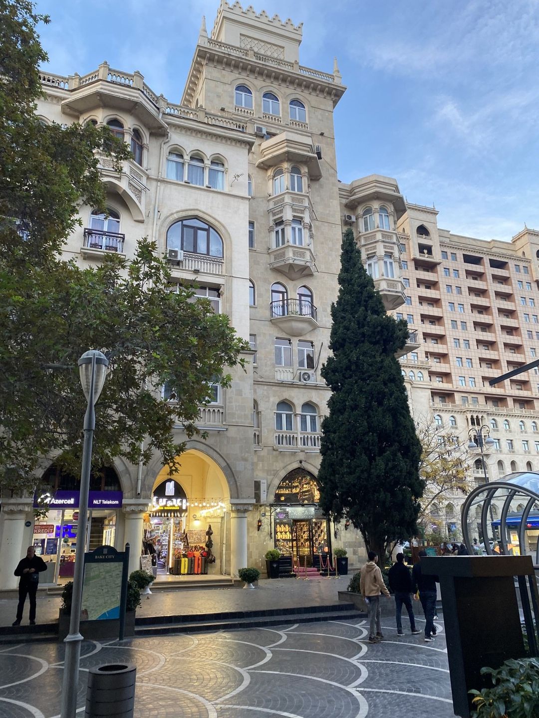 Satılır obyekt 58 m² — Əmlak, Bakı