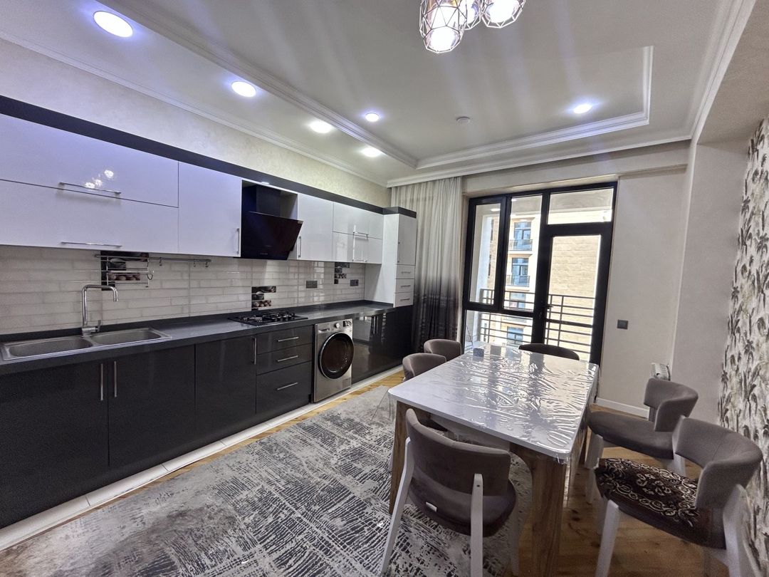 İcarəyə verilir 3 otaqlı yeni tikili 135 m² — Mənzil, Bakı (2)