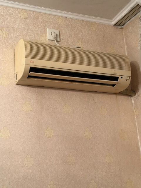 Elite kondisioneri 45 kvadrat 100 AZN satılır.evden satiwdi — Bakı