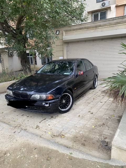 BMW 5 series: 3.5 l 1997 il Sedan — Bakı