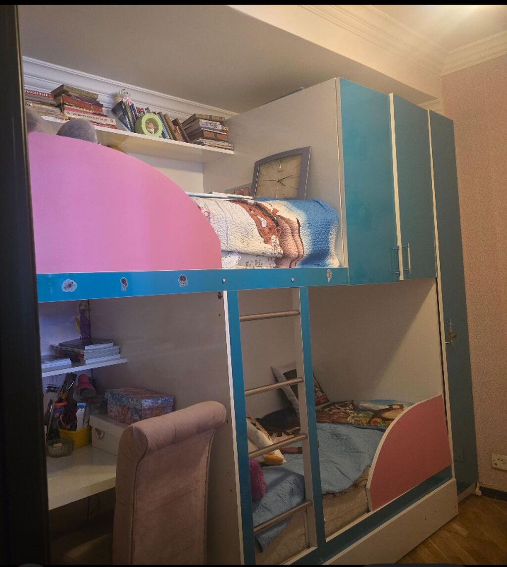 Oğlan və qız üçün, İşlənmiş, Beşik — Uşaq mebeli dəstləri, Bakı (2)