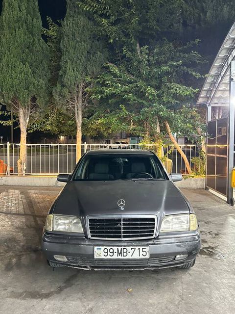 Mercedes C 180, 1.8 L, 1995 il, 250 000 km — 6 100 ₼ · Gəncə · Avtomobillər Mercedes C 180, 1.8 L, 1995 il, 250 000 km — Gəncə