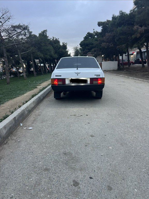 Lada (VAZ) 21099, 1.5 L, 1999 il, 285 070 km — Avtomobillər, Bakı (2)