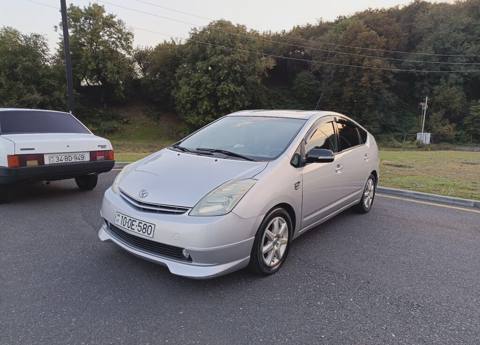 Toyota Prius, 2007 il, 328000 km, 1.5 L — Zaqatala