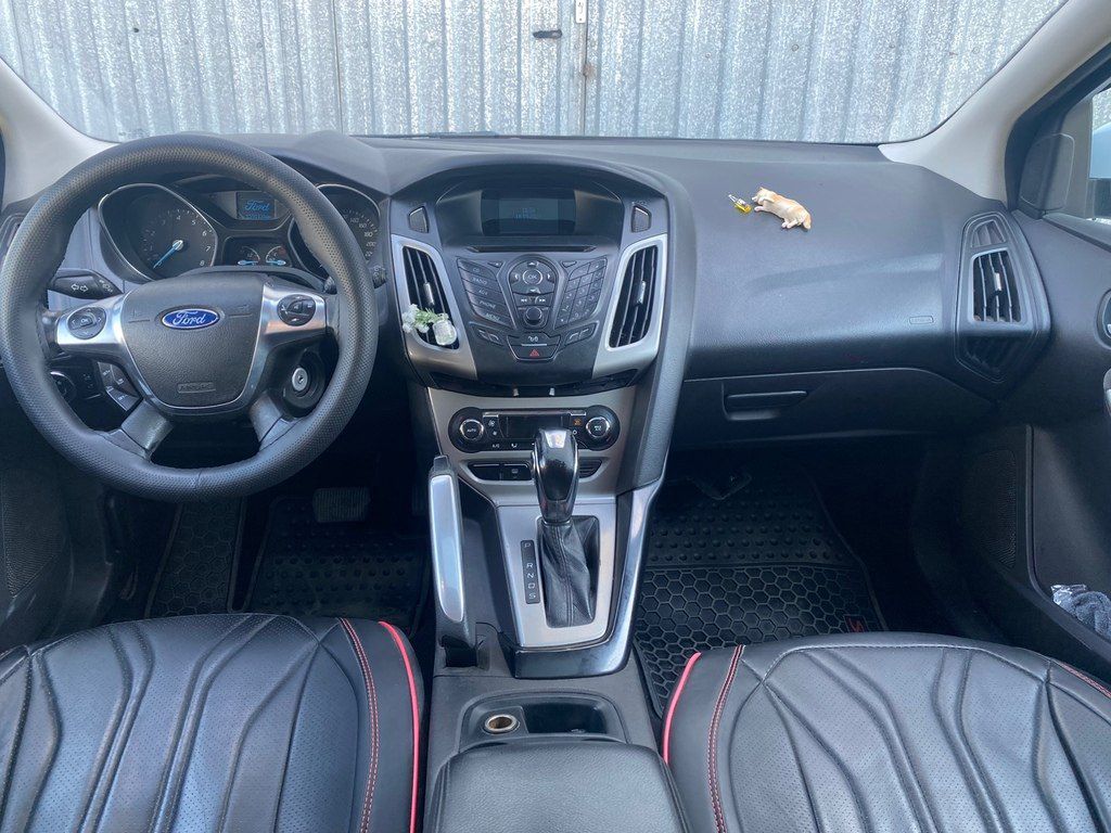 Ford Focus, 1.6 L, 2013 il, 159 000 km — Avtomobillər, Sumqayıt (9)