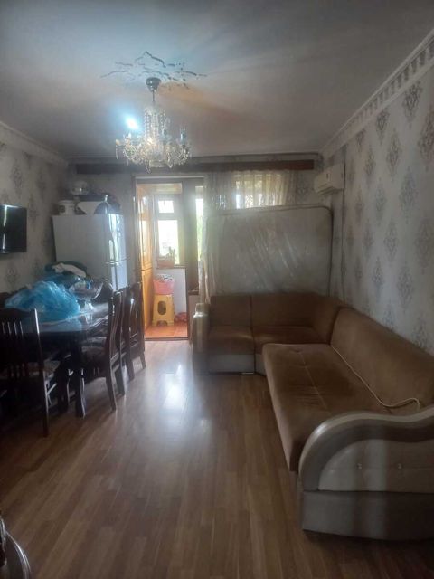Satılır 2 otaqlı köhnə tikili 50 m² — Bakı