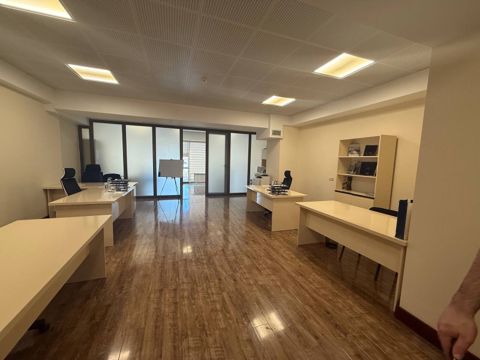 İcarəyə verilir 2 otaqlı ofis 74 m² — Bakı