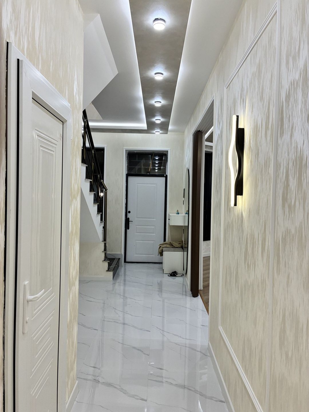 Satılır 5 otaqlı həyət evi/bağ evi 200 m² — Ev, villa, Bakı (4)