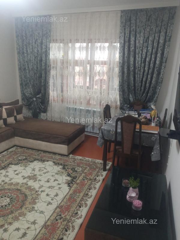 Satılır 2 otaqlı Bina evi menzil (Köhnə tikili), 62 m², 9-cu mikrorayon — Mənzil, Sumqayıt