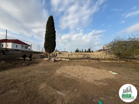 Satılır 8 sot torpaq Şüvəlan — 256 000 ₼ · Torpaq Satılır 8 sot torpaq Şüvəlan