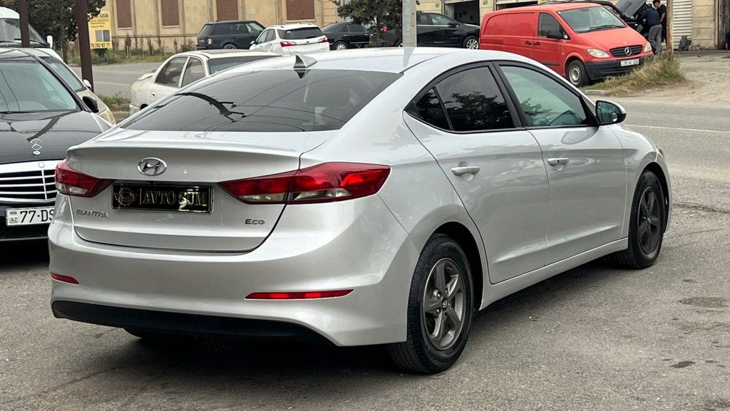 Hyundai Elantra, 1.4 L, 2016 il, 126 000 km — Avtomobillər, Sumqayıt (12)