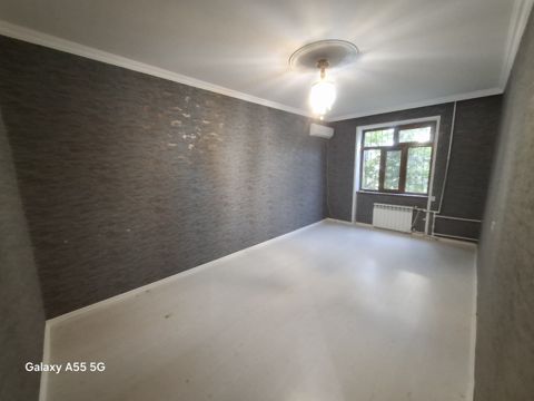 Satılır 2 otaqlı köhnə tikili 52 m² — Bakı