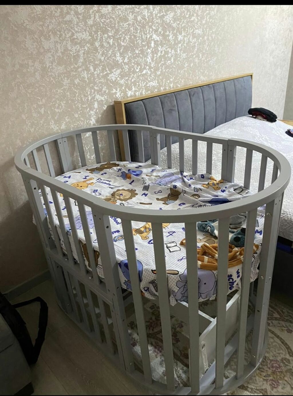Aysel Sumqayıt Beşik tecılı satılır orpedik döşəyi var tecılı — Mebel, Bakı