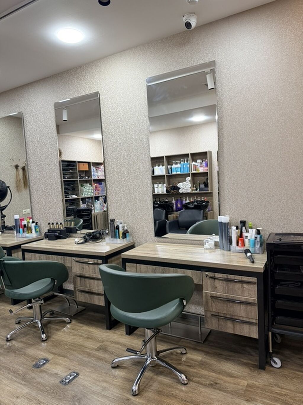 Gözəllik salonu üçün mebel Tam ela veziyetdedir. Qiymetleri yerinde — Salon mebeli, Bakı (5)