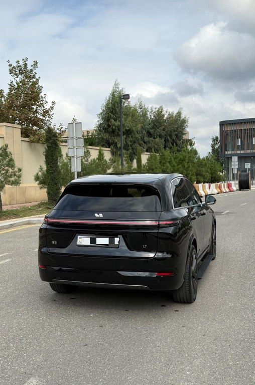 Li Auto L7, 1.5 L, 44.5 kWh, 2024 il, 19 000 km — Avtomobillər, Bakı (6)
