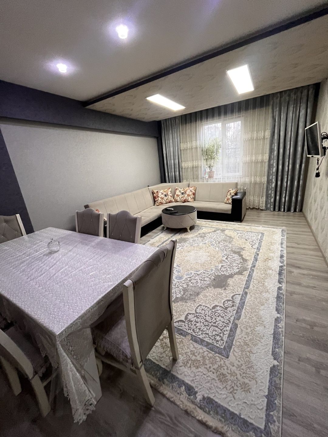 Satılır 2 otaqlı köhnə tikili 67 m² — Mənzil, Bakı (9)
