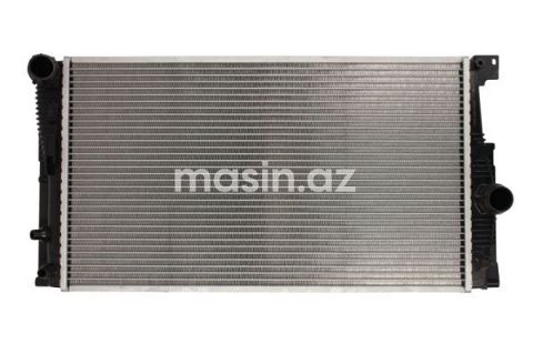 Bmw F10 - Su radiatoru — Bakı
