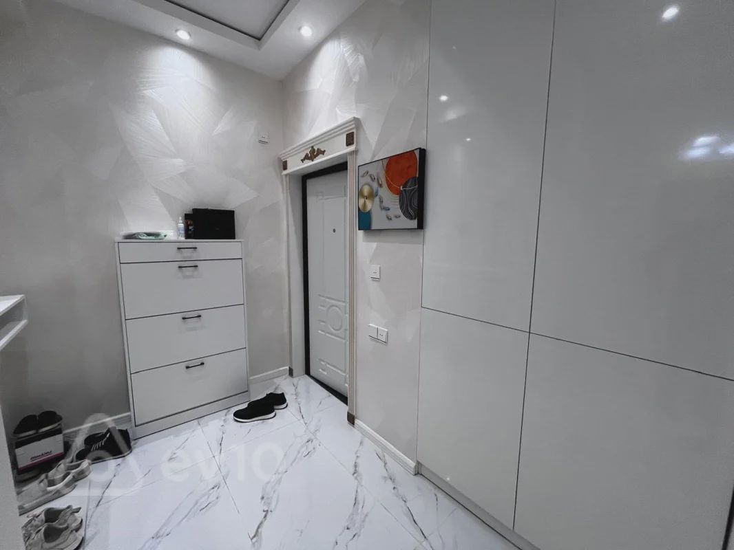 For sale: 2-room apartment (new building), 60 m² — Mənzil, Bakı (9)