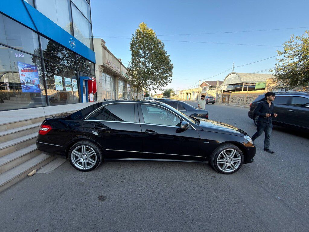 Mercedes E 220, 2.1 L, 2011 il, 247 000 km — Avtomobillər, Tovuz (6)