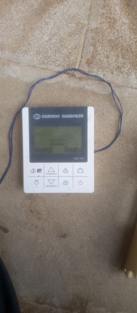 Daewoo Gasboiler divar tipli qaz qazanları üçün orijinal otaq — Bakı