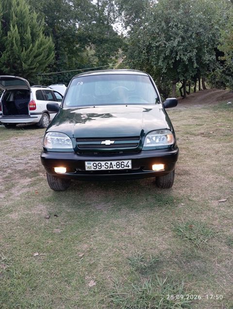 Chevrolet Niva, 1.7 L, 2003 il, 250 000 km — 5 000 ₼ · Astara · Avtomobillər Chevrolet Niva, 1.7 L, 2003 il, 250 000 km — Astara