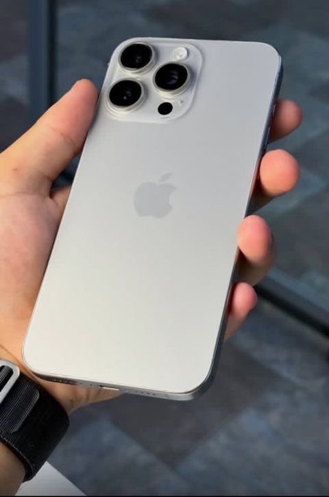 Apple iPhone 15 Pro Max 256 GB/8 GB — Bakı