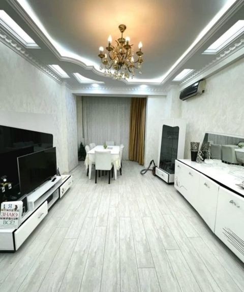 Satılır 2 otaqlı köhnə tikili 57 m² — 140 000 ₼ · Bakı · Mənzil Satılır 2 otaqlı köhnə tikili 57 m² — Bakı