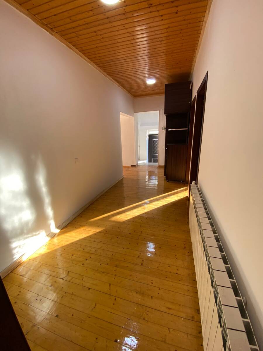 Satılır 4 otaqlı həyət evi/bağ evi 130 m² — Ev, villa, Bakı (6)