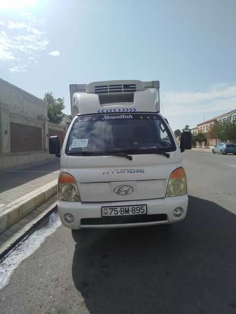 Hyundai H 100, 2.6 L, 2011 il, 440 000 km — 18 000 ₼ · 2011 · 440 000 km · Naxçıvan · Yük maşınları Hyundai H 100, 2.6 L, 2011 il, 440 000 km — Naxçıvan