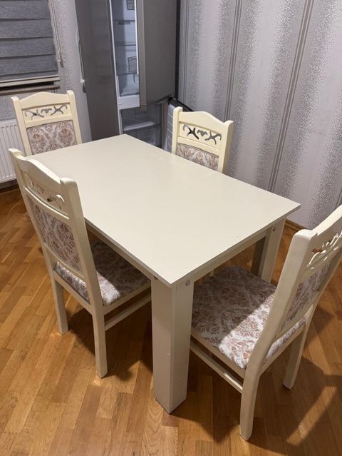 Masa desti 130 azn Unvan Nargile dairesi Vesile 9911Mətbəx/Qonaq — Digah