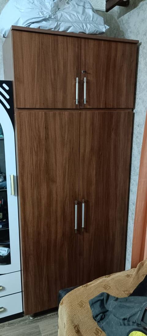 İki bölməli paltar dolabı - Material: Aşağı hissə və üst şkaf eyni — 100 ₼ · Bakı · Şkaflar İki bölməli paltar dolabı - Material: Aşağı hissə və üst şkaf eyni — Bakı