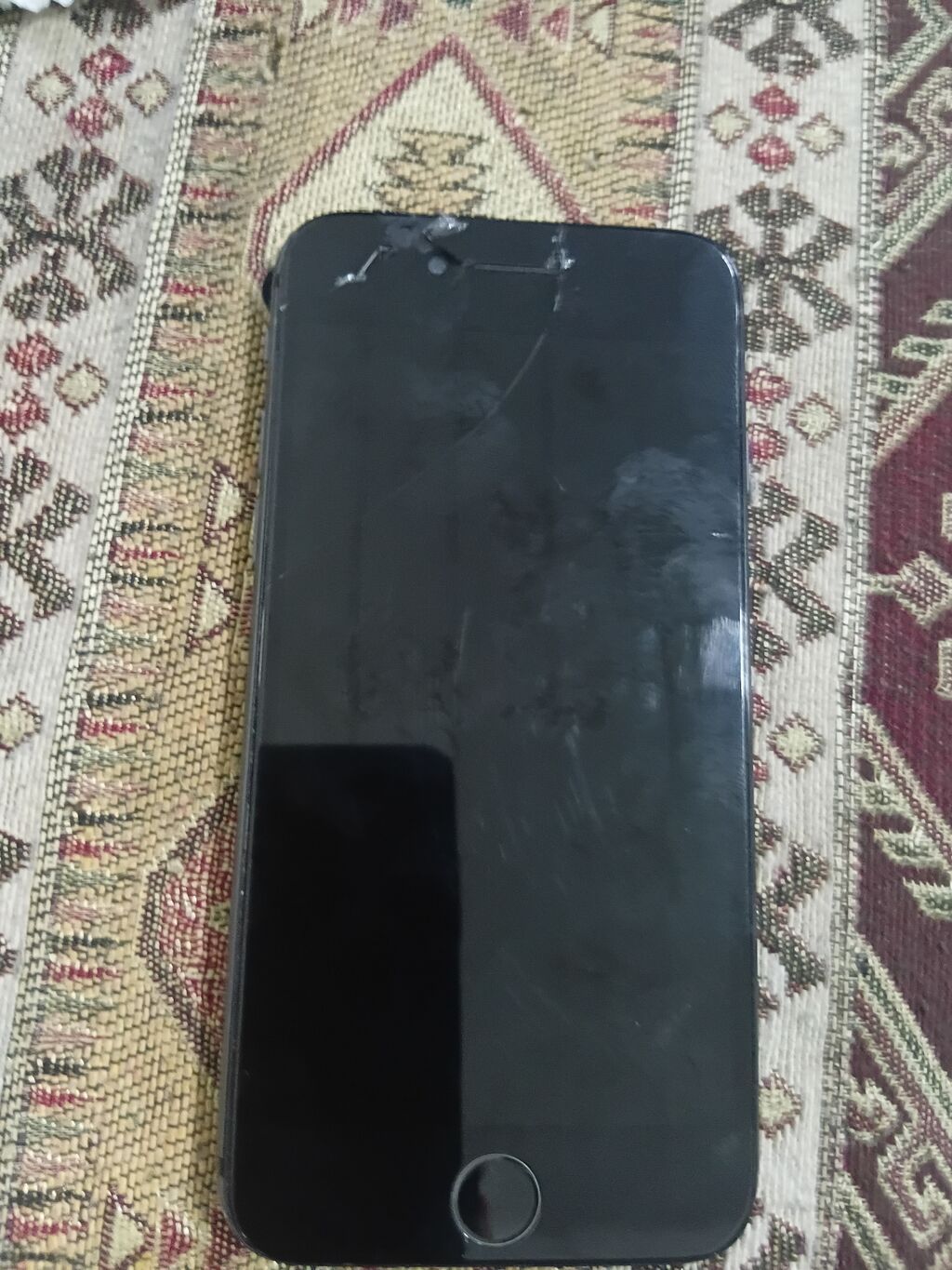 IPhone 8, Qara, Qırıq — Apple iPhone, Masazır (2)
