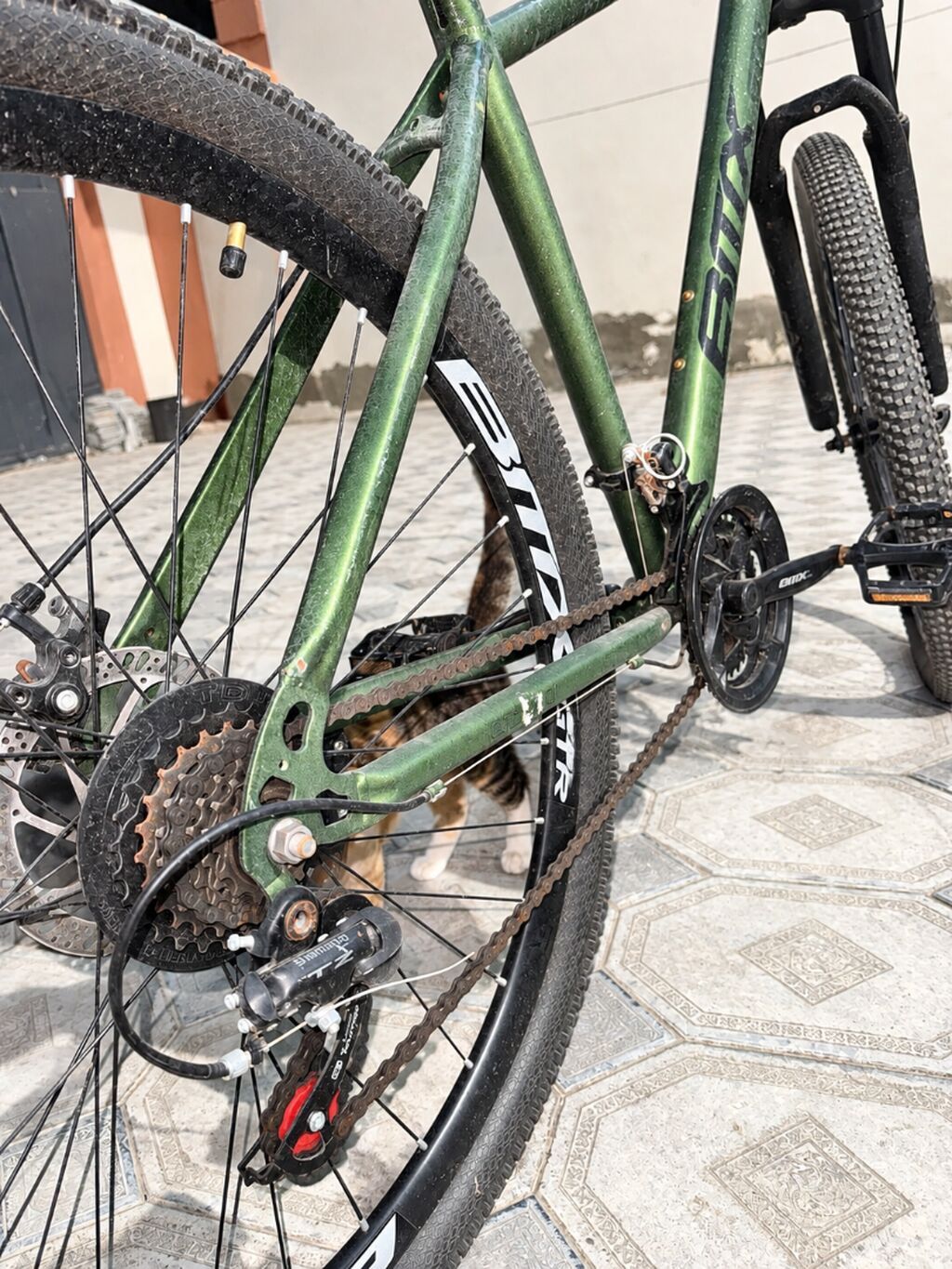 Velosiped cox az surulub deyisilen hec bir zapcasti yoxdu hamisi — Yol velosipedləri, Bakı (9)