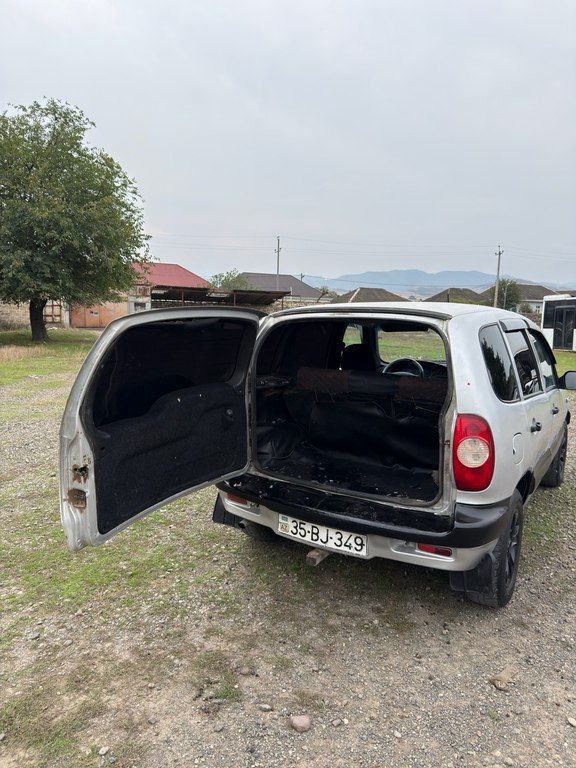 Chevrolet Niva, 1.7 L, 2005 il, 123 480 km 35-BJ-349 — Avtomobillər, Qazax (5)