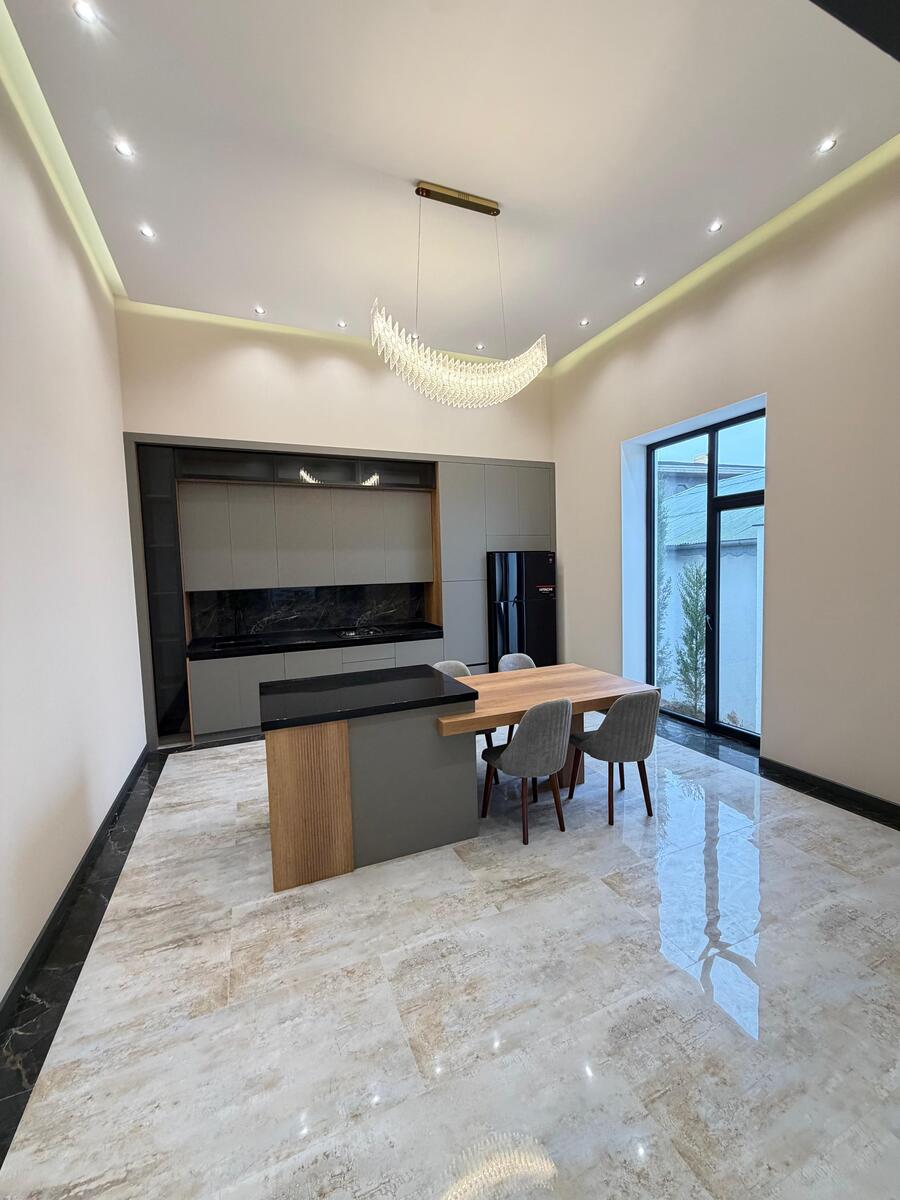 Satılır 5 otaqlı həyət evi/bağ evi 200 m² — Ev, villa, Bakı (12)