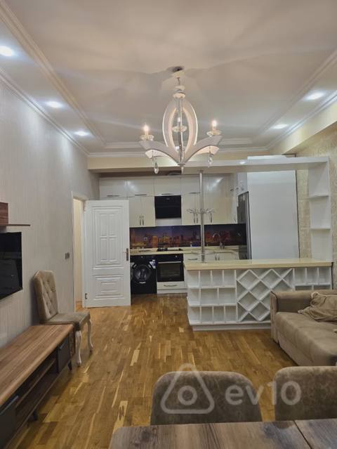 3 otaqlı mənzil, 60 m², Suleyman Sani Axundov kuc — kirayə — Bakı