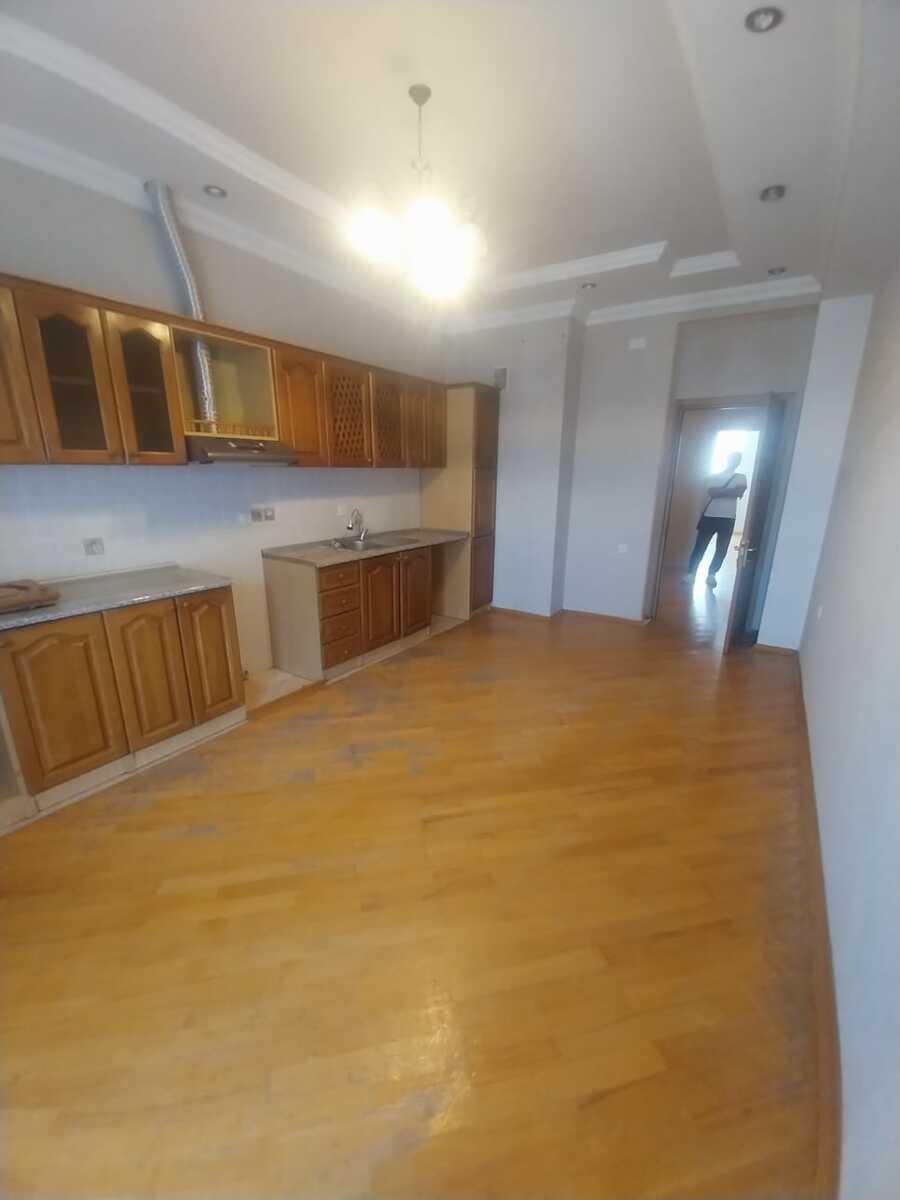 Satılır 4 otaqlı yeni tikili 160 m² — Mənzil, Bakı (7)