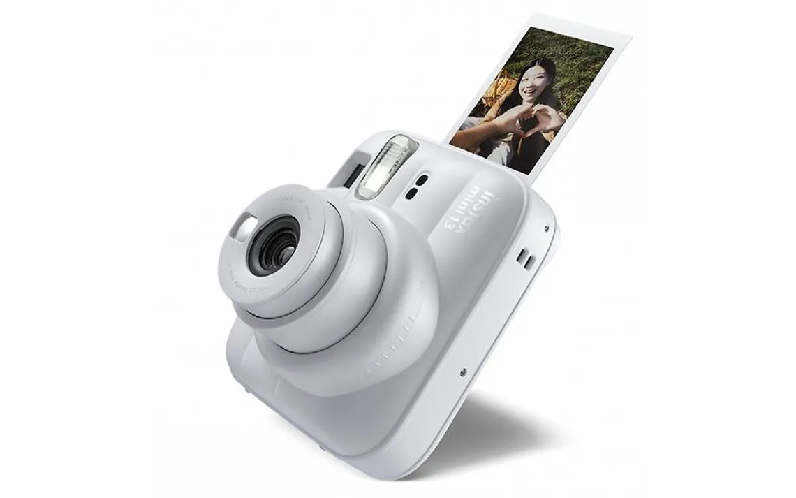 Fotoaparat Фотоаппарат Fujifilm Instax Mini 13 instant camera, white — Bakı
