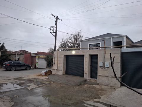 Satılır 3 otaqlı həyət evi/bağ evi 100 m² — Bakı