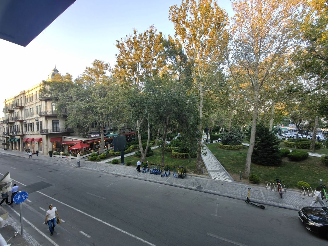 Satılır 5 otaqlı köhnə tikili 258 m² — Mənzil, Bakı (10)