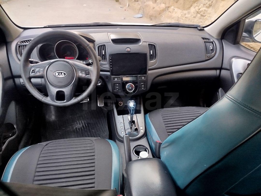 2010 Kia Cerato, 2.0 L, 2010, 325,000 km — Avtomobillər, Bakı (5)