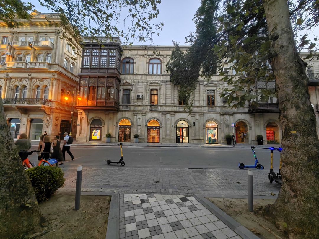 Satılır 3 otaqlı köhnə tikili 75 m² — Mənzil, Bakı (3)