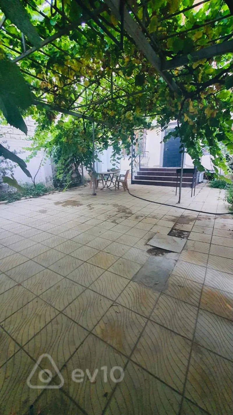 8 otaqlı həyət evi, 850 m², Xirdalan, Xırdalan — kirayə — Xırdalan
