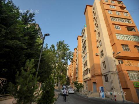 Satılır 3 otaqlı Bina evi menzil (Köhnə tikili), 65 m², Xətai rayonu — Bakı
