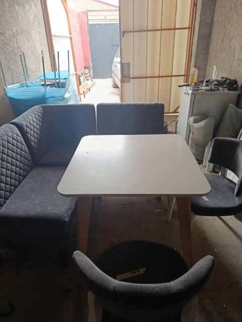 İşlənmiş, Künc divan, Mətbəx üçün, Açılmayan, Türkiyə — 400 ₼ · Bakı · Yumşaq mobilya dəstləri İşlənmiş, Künc divan, Mətbəx üçün, Açılmayan, Türkiyə — Bakı