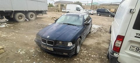 BMW 3 Series E36 sedan - Kuzov: 4 qapılı sedan, tünd mavi rəng - Ban — 2 900 ₼ · 1997 · 340 000 km · Bakı, Nərimanov · Avtomobillər BMW 3 Series E36 sedan - Kuzov: 4 qapılı sedan, tünd mavi rəng - Ban — Bakı