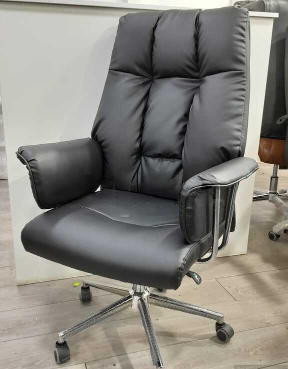 Qara rəng, Ofis üçün kreslo — 380 ₼ · Bakı · Ofis mebeli Qara rəng, Ofis üçün kreslo — Bakı