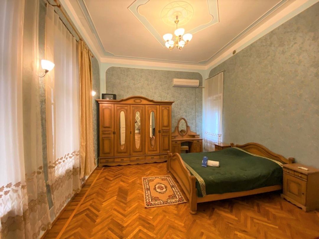 İcarəyə verilir 4 otaqlı köhnə tikili 170 m² — Mənzil, Bakı (6)