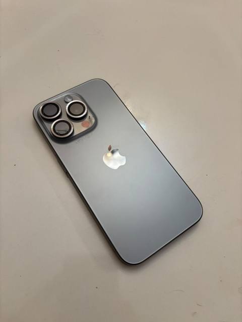 IPhone 15 Pro, Göy, Face ID — Xırdalan